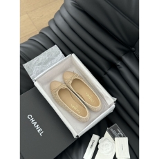 Chanel Flat Shoes